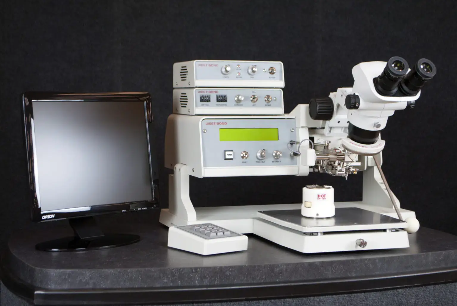 Westbond 4KE (wire bonder)